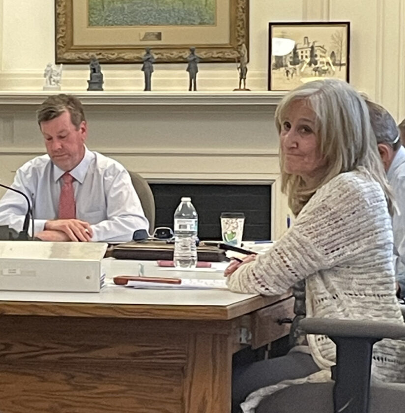 Poland residents flood meeting over library